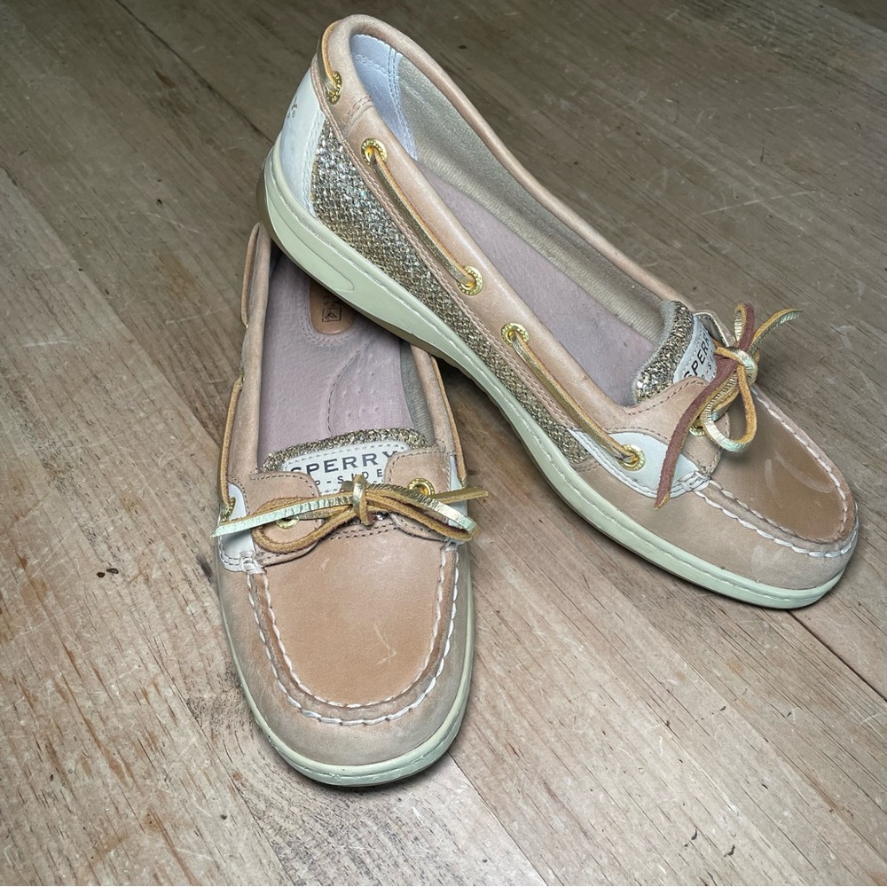 Sperry Angelfish Gold and Tan Loafers sz 8.5